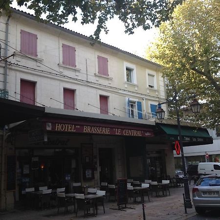 Hotel Restaurant Le Central Châteaurenard Eksteriør bilde